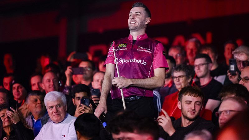 مارک سلبی انگلیسی قهرمان مسابقات اسنوکر قهرمان قهرمانان 2025 شد